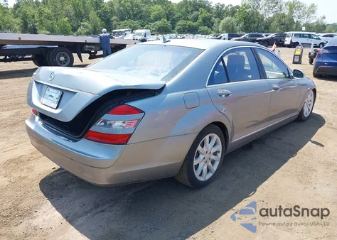 2007 Mercedes-Benz S 550 z USA, uszkodzony, nr VIN WDDNG71X47A095453